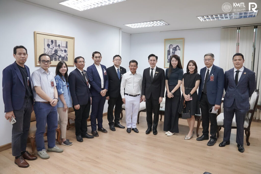 นักวิจัยพระจอมเกล้าลาดกระบัง หารือรองนายกรัฐมนตรีและรัฐมนตรี อว. เดินหน้าต่อยอดงานวิจัยสู่การใช้ประโยชน์จริง